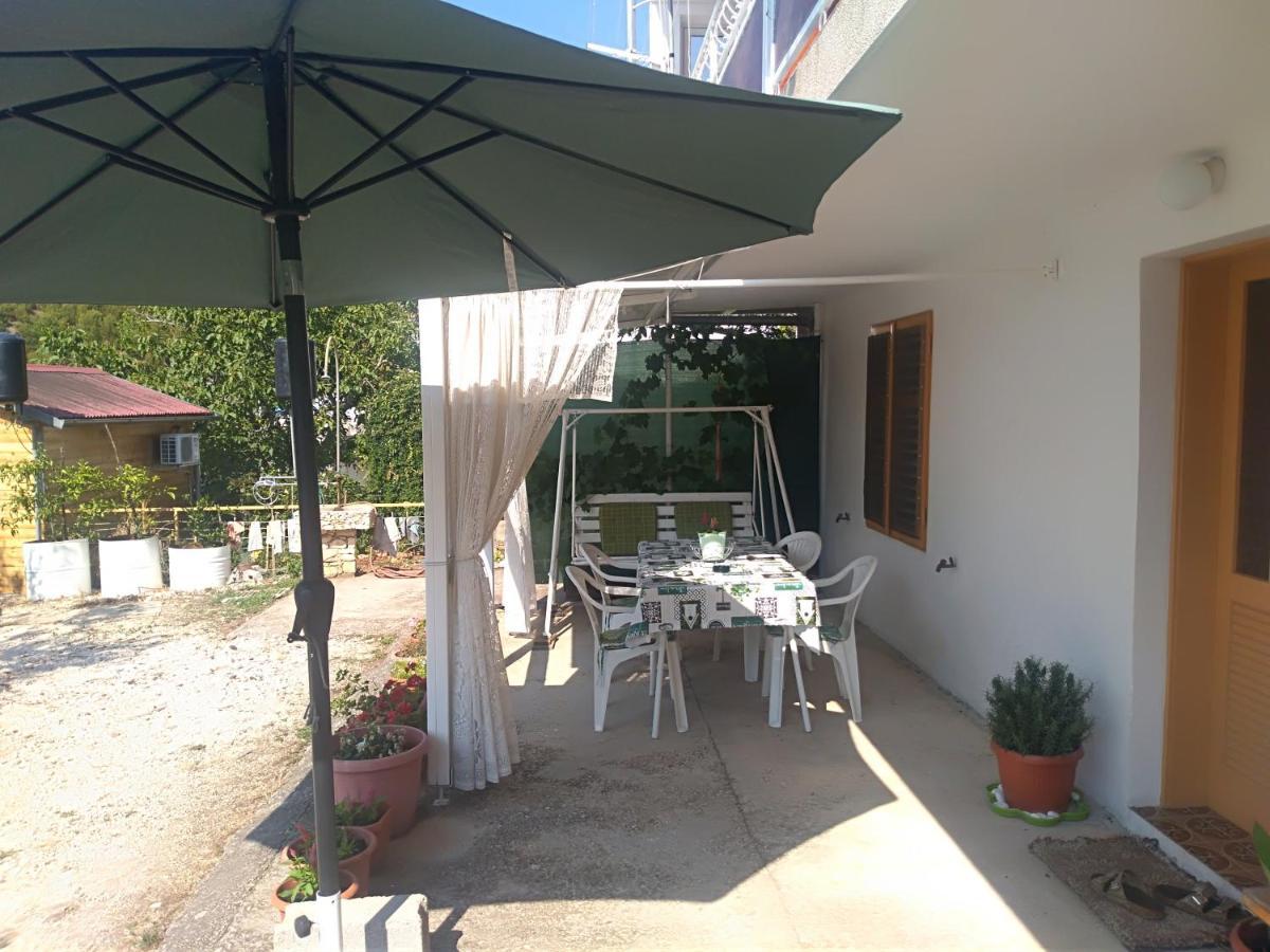 Apartmani Krbelica 1 Primošten المظهر الخارجي الصورة