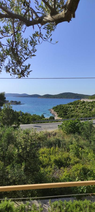 Apartmani Krbelica 1 Primošten المظهر الخارجي الصورة